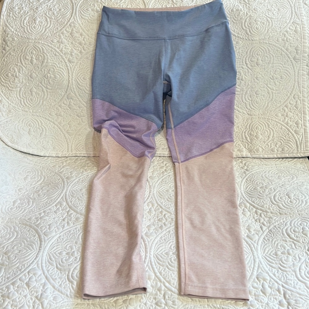 Outdoor‎ Voices leggings, size small